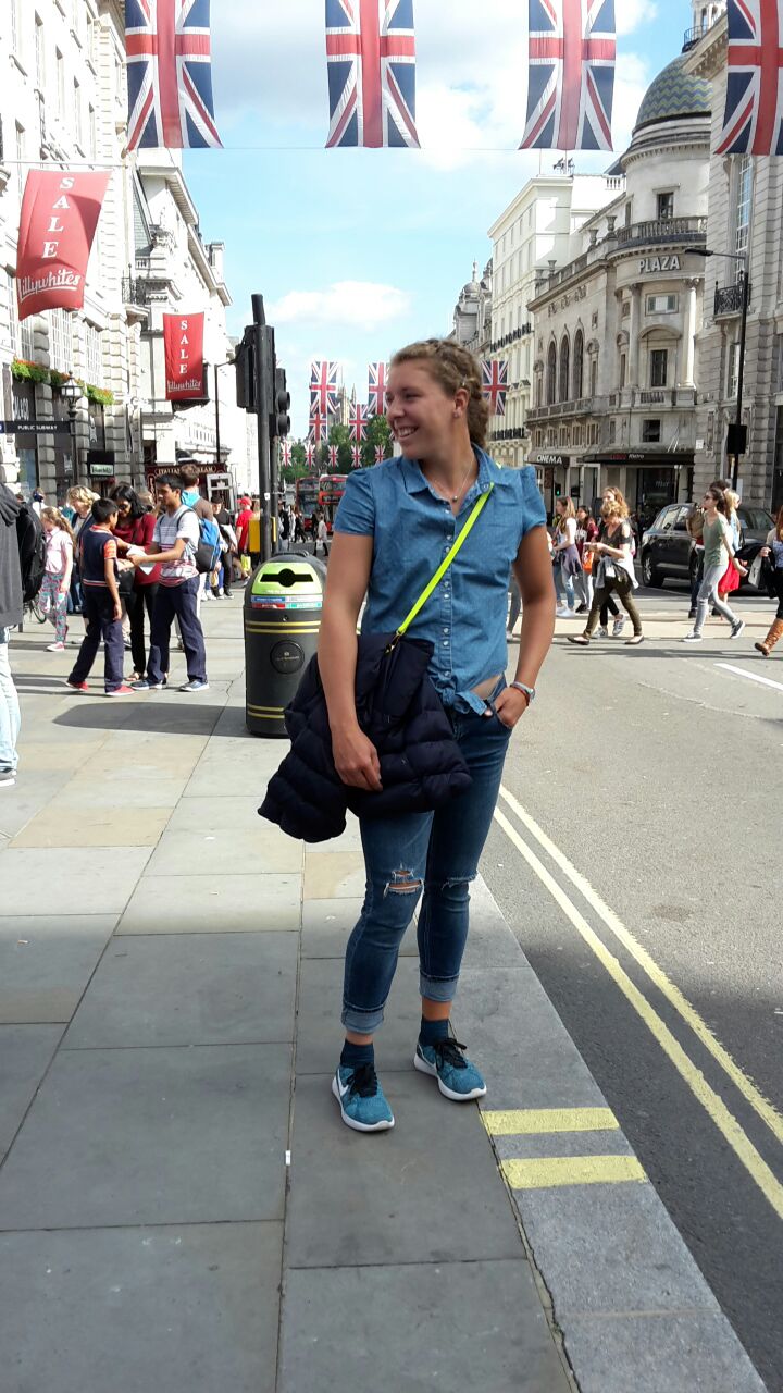 Anna Lena Friedsam in London beim Sightseeing